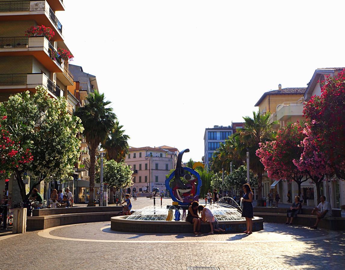 B&B Incanto Sotto Il Mare San Benedetto del Tronto Eksteriør bilde
